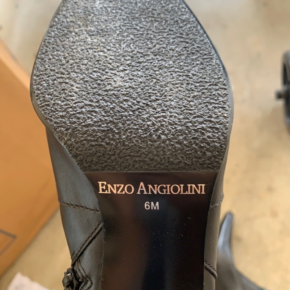 Boots - Picture 2 of 5